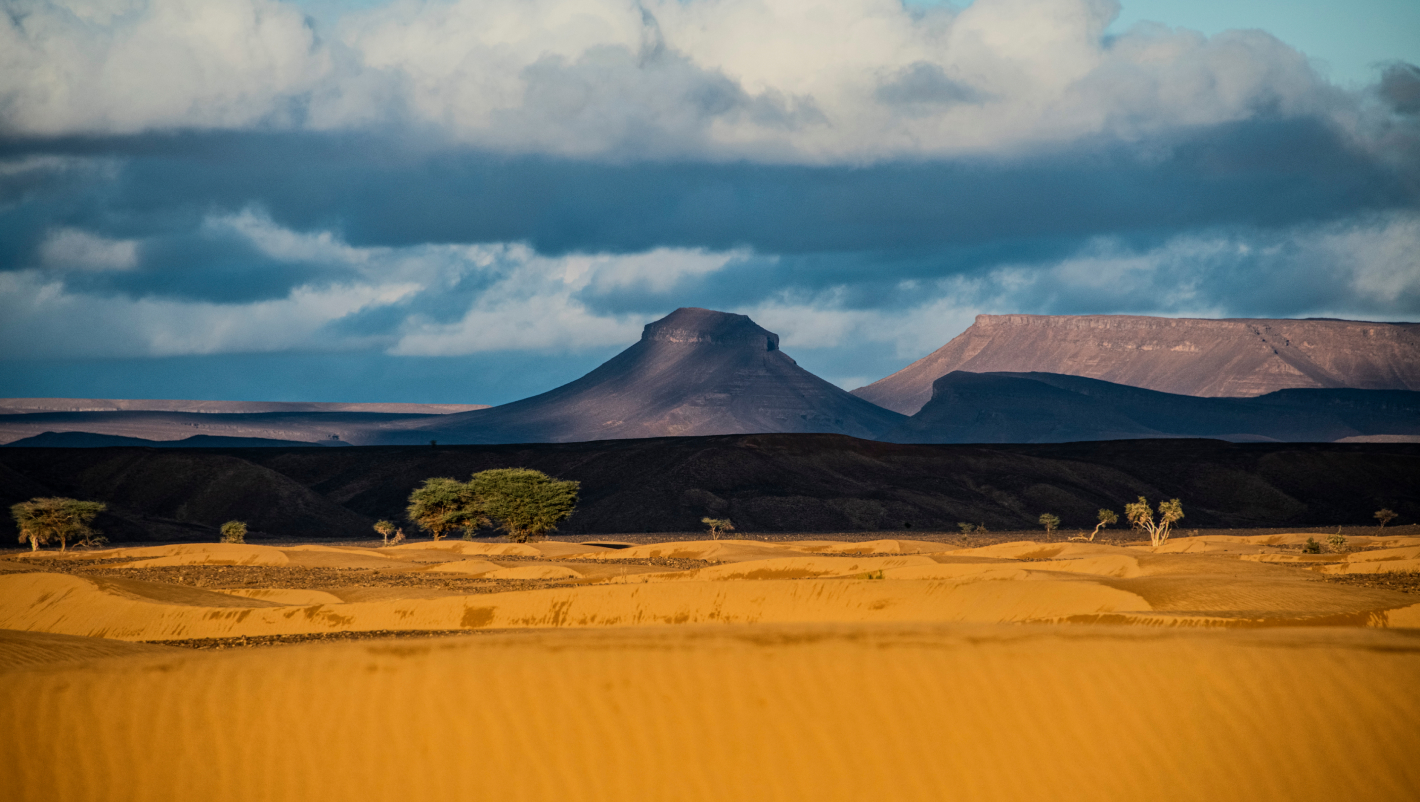 desert mountains sunrise